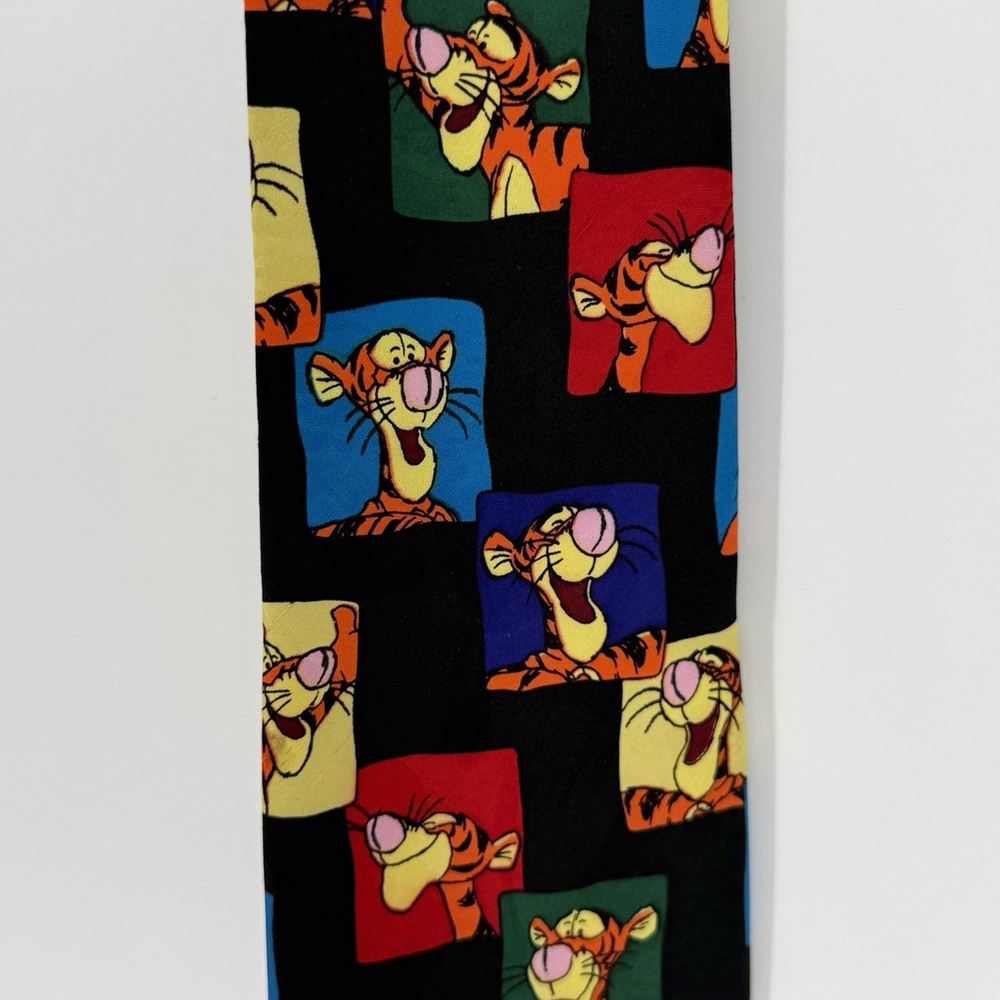 Vintage Disney Pooh Brand Tigger Tie The Faces of Tigger Polyester